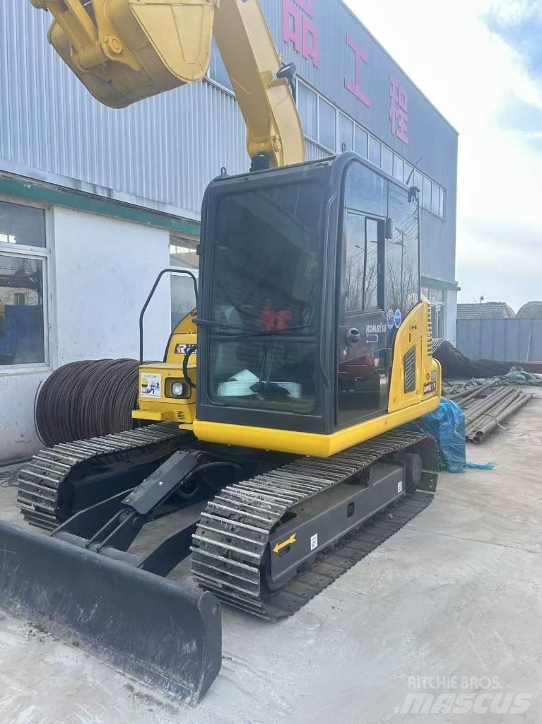 Komatsu PC 70-8 Roomikekskavaatorid