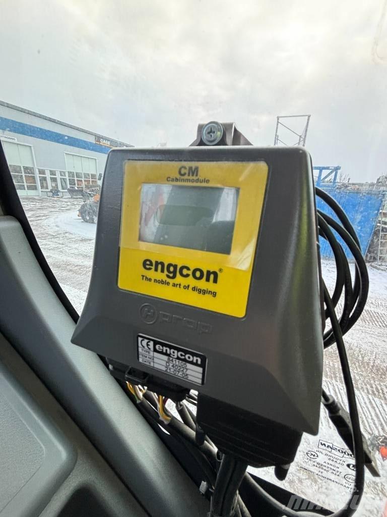 Doosan DX 255 LC-7 Roomikekskavaatorid