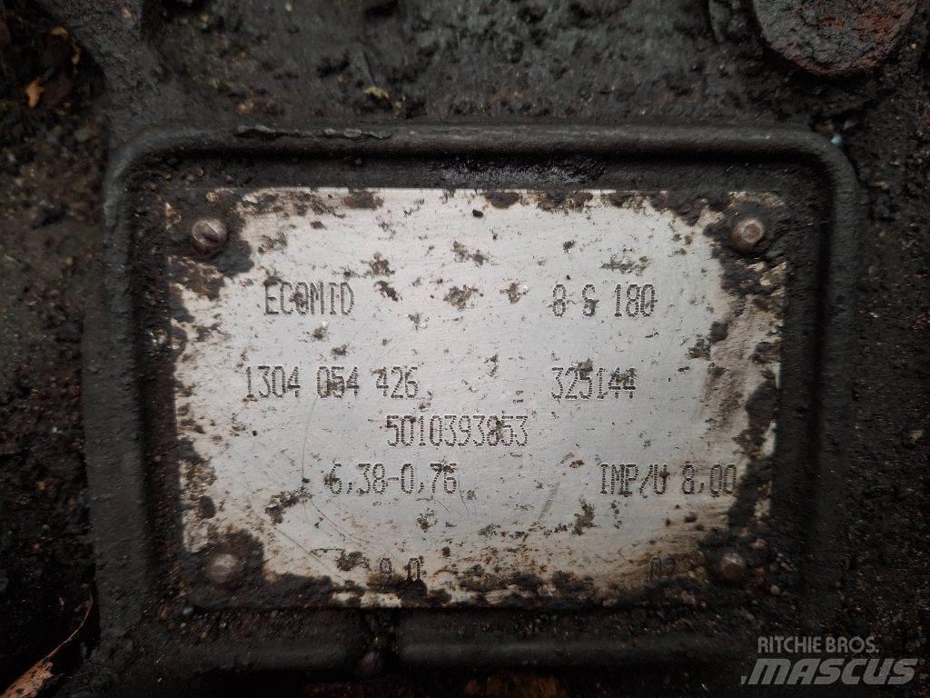 Renault 6 CILINDER Mootorid