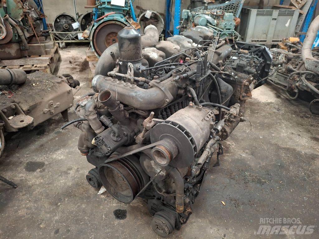 Renault 6 CILINDER Mootorid