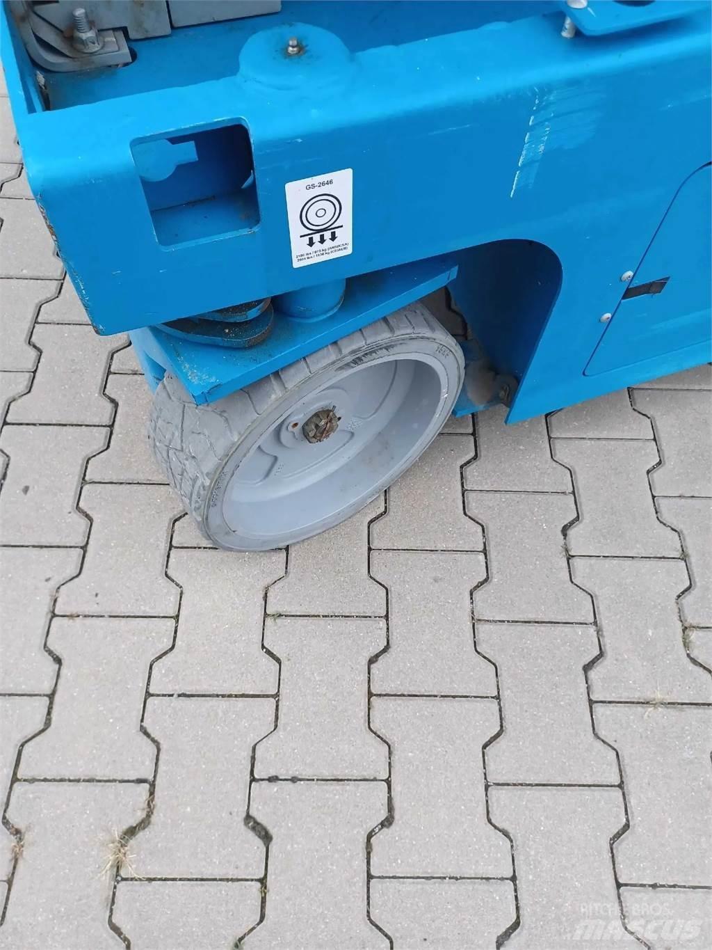 Genie GS 2646 Käärtõstukid