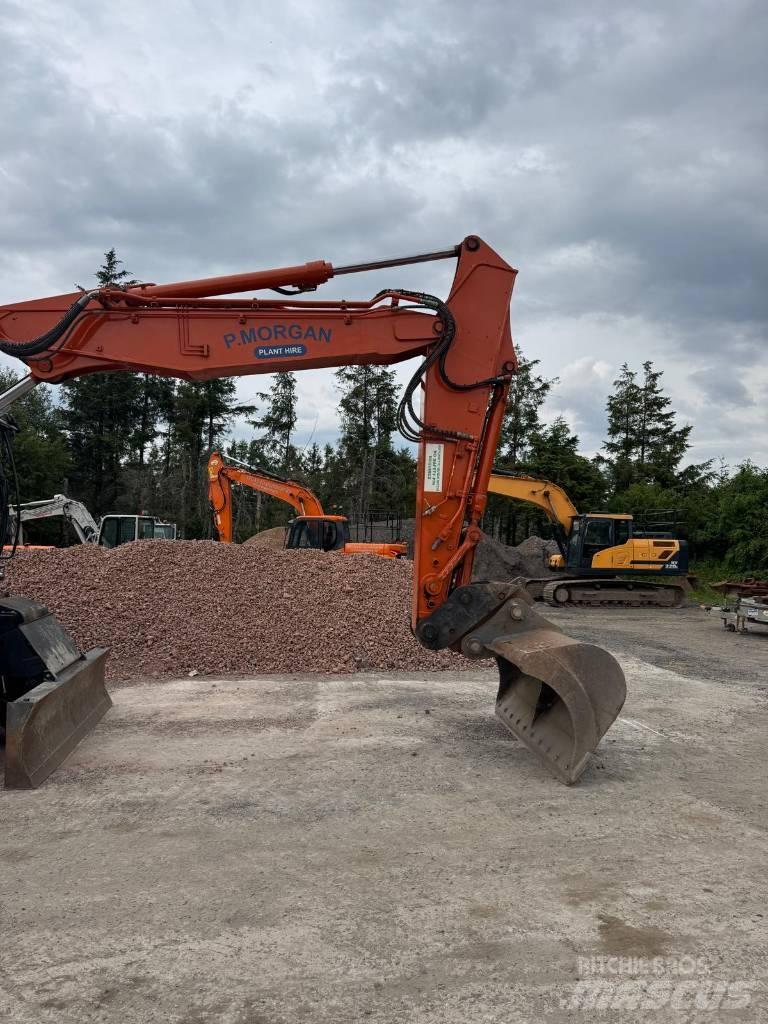 Hitachi ZW 180 Ratasekskavaatorid