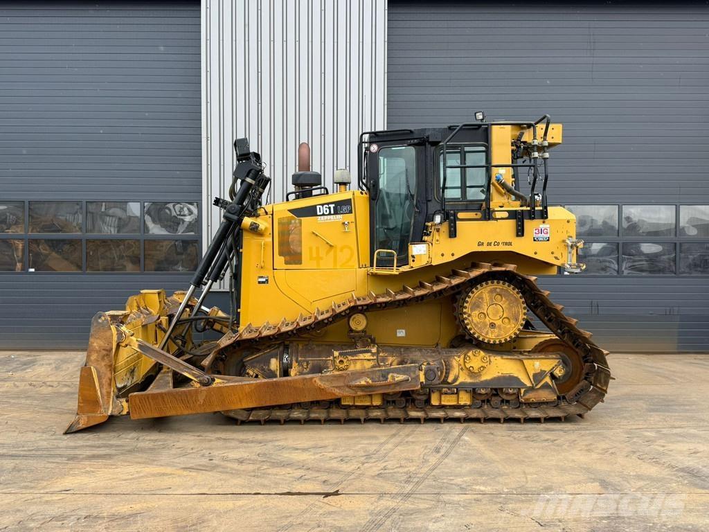 CAT D6T LGP Buldooserid