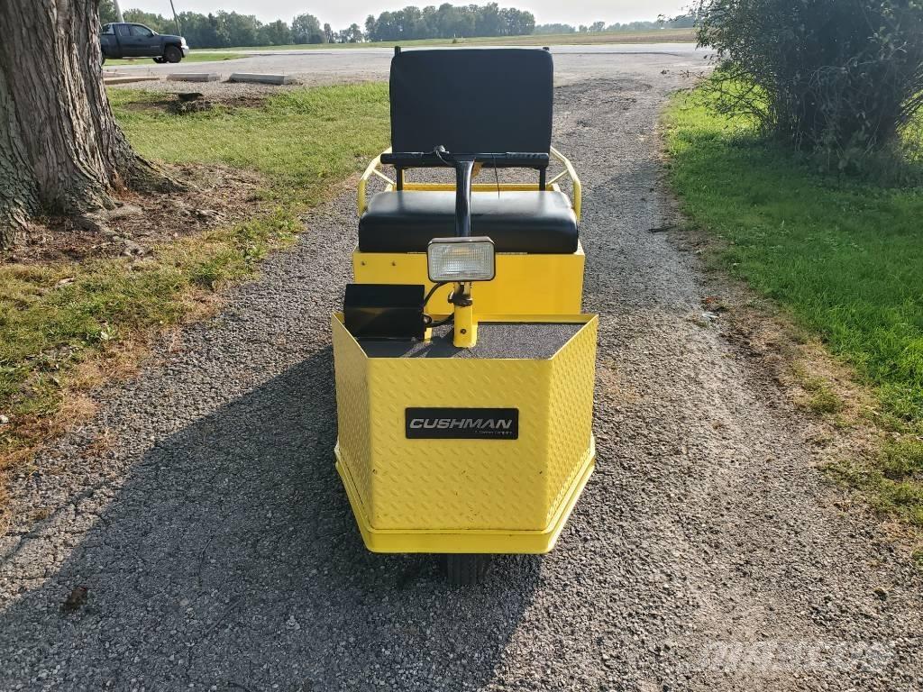 Cushman Minute Miser Elektriline puksiir