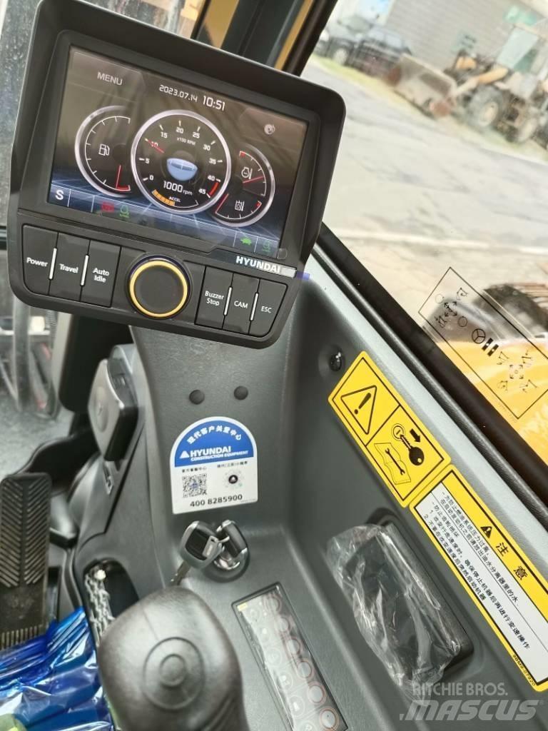 Hyundai HW 60 Eco Ratasekskavaatorid