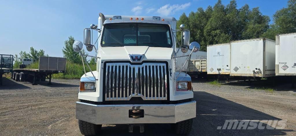 Western Star 4700 SB Sadulveokid