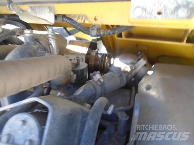 Komatsu PC78US-10 Roomikekskavaatorid