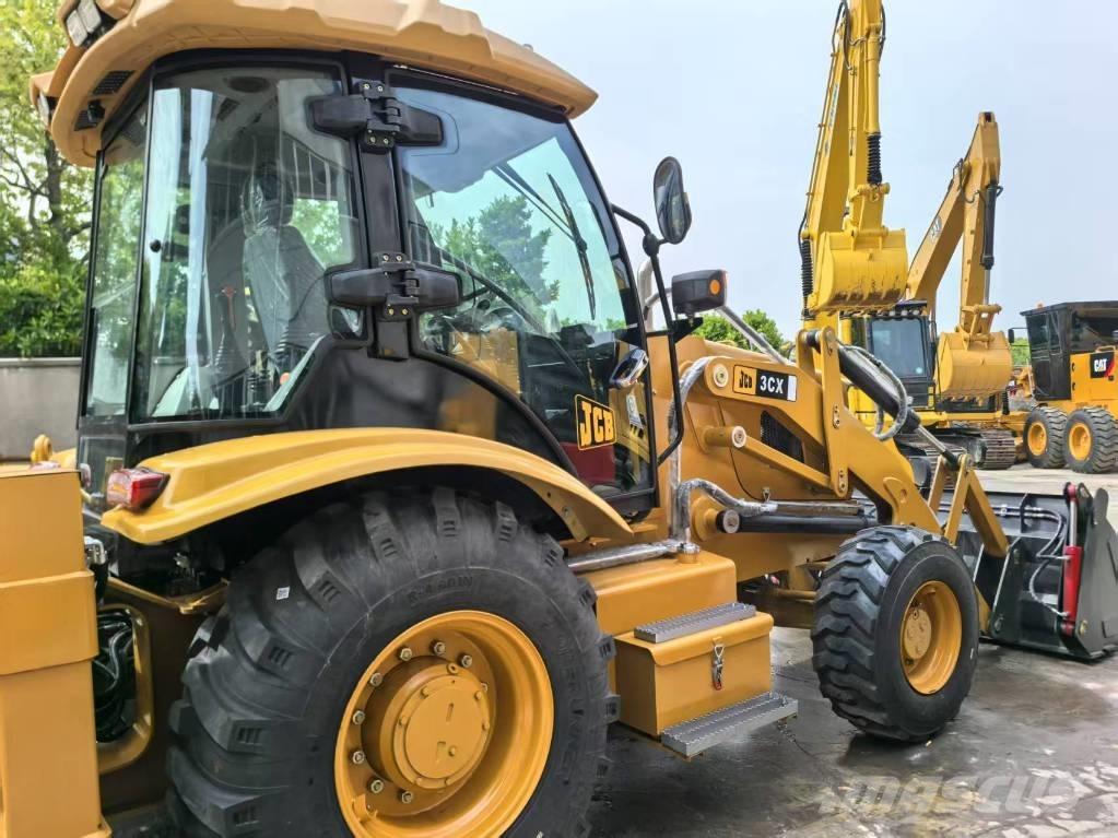 JCB 3 CX Ekskavaatorlaadurid