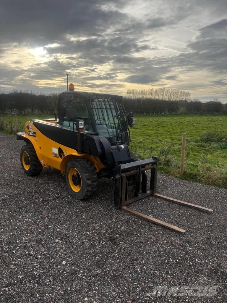 JCB 520-40 Teleskooplaadurid