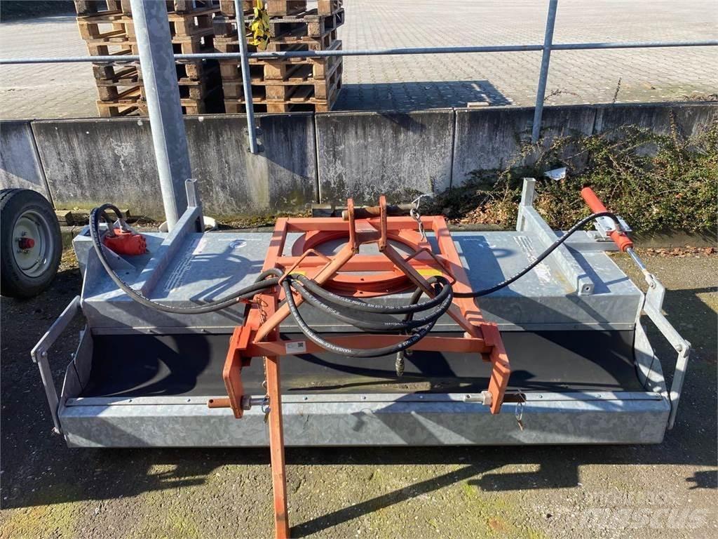 Briri SH 215 Tänavapuhastusmasinad