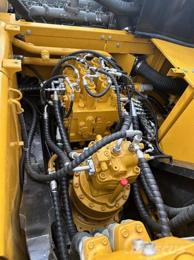 Sany SY 335 H Roomikekskavaatorid