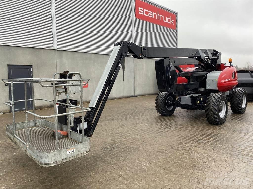 Manitou 200ATJ RC Iseliikuvad poomtõstukid