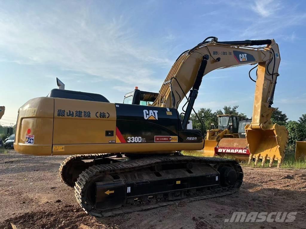 CAT 330 D L Roomikekskavaatorid