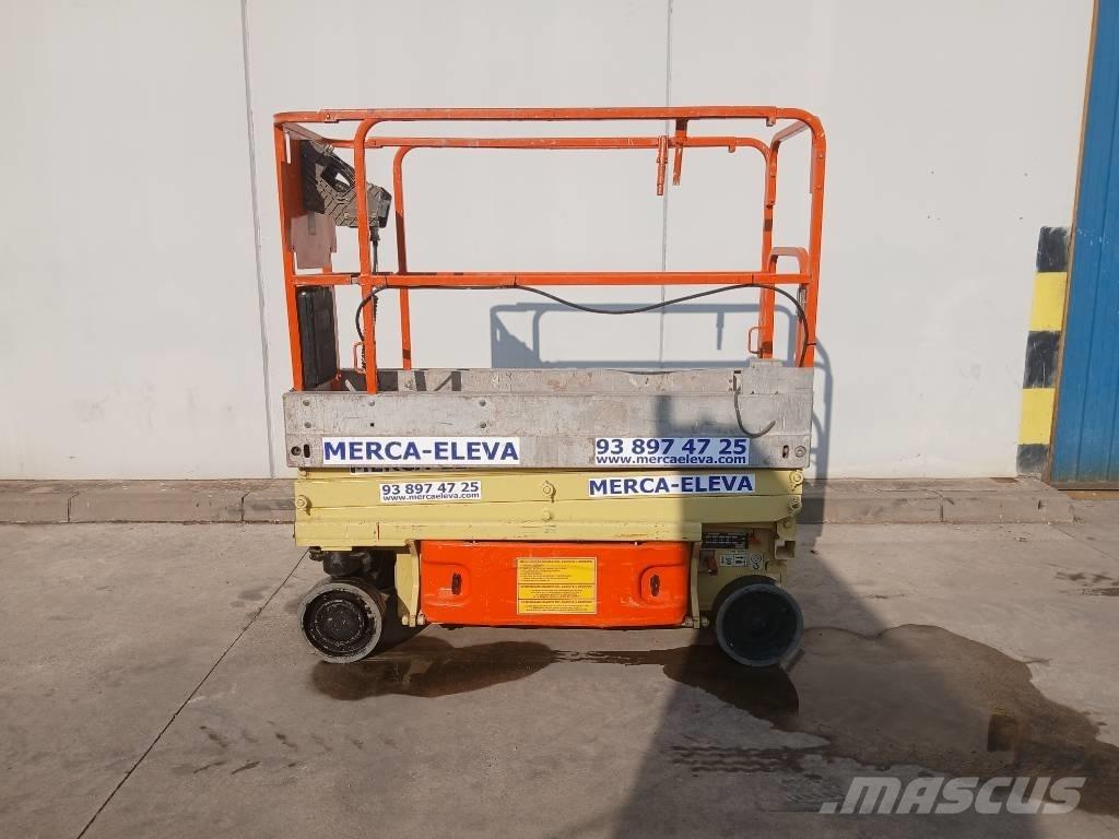 JLG 1930 ES Käärtõstukid