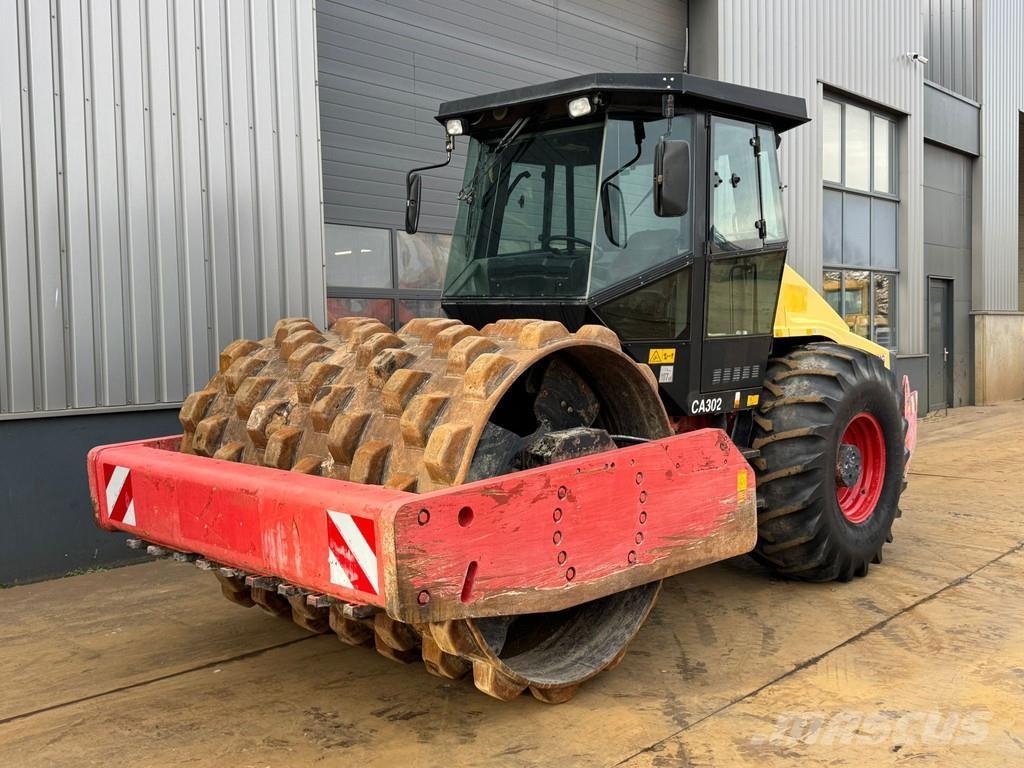 Dynapac CA302 PD Ühe trumliga rullid