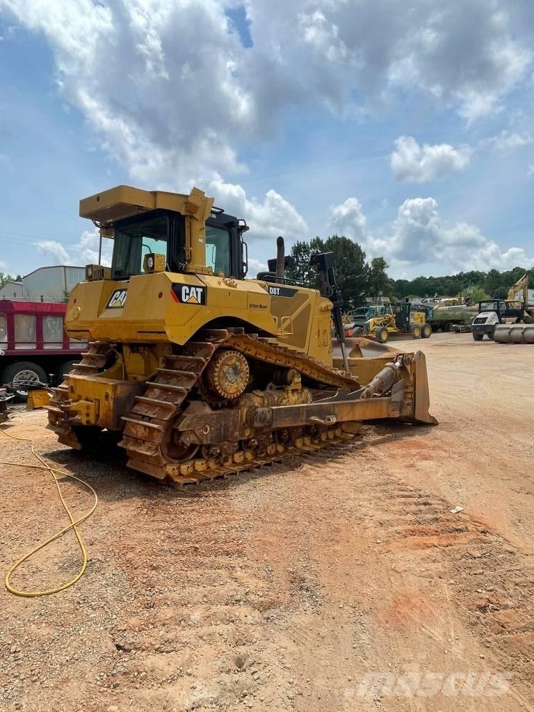 CAT D 8 T Buldooserid