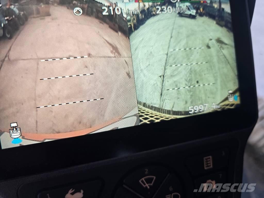 CASE CX 210 D Roomikekskavaatorid