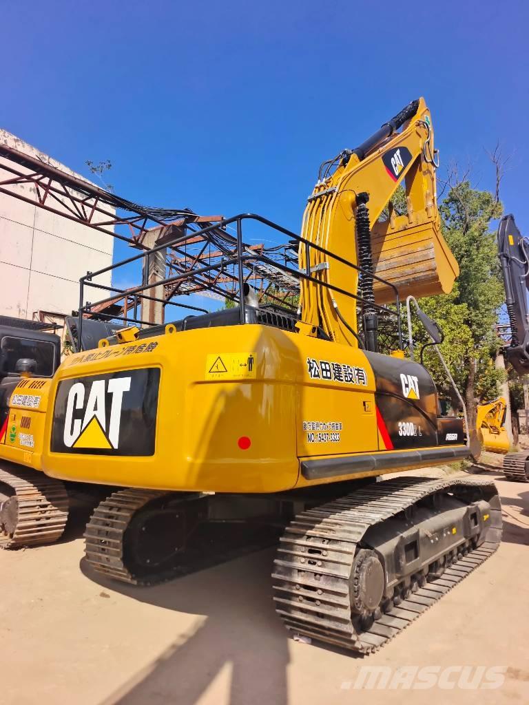 CAT 330D2L Roomikekskavaatorid