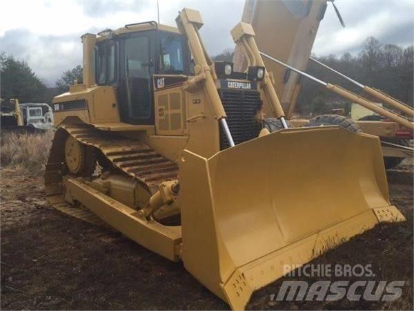 CAT D 6 R Buldooserid