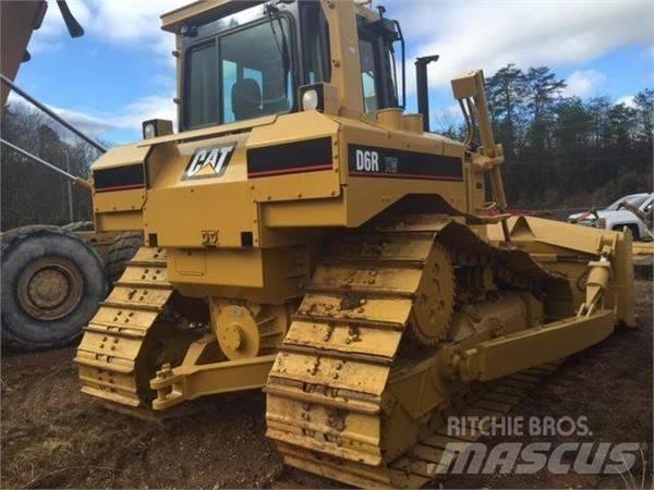 CAT D 6 R Buldooserid