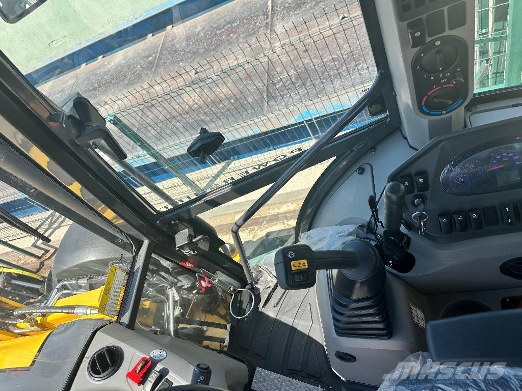 New Holland B 115 B Ekskavaatorlaadurid