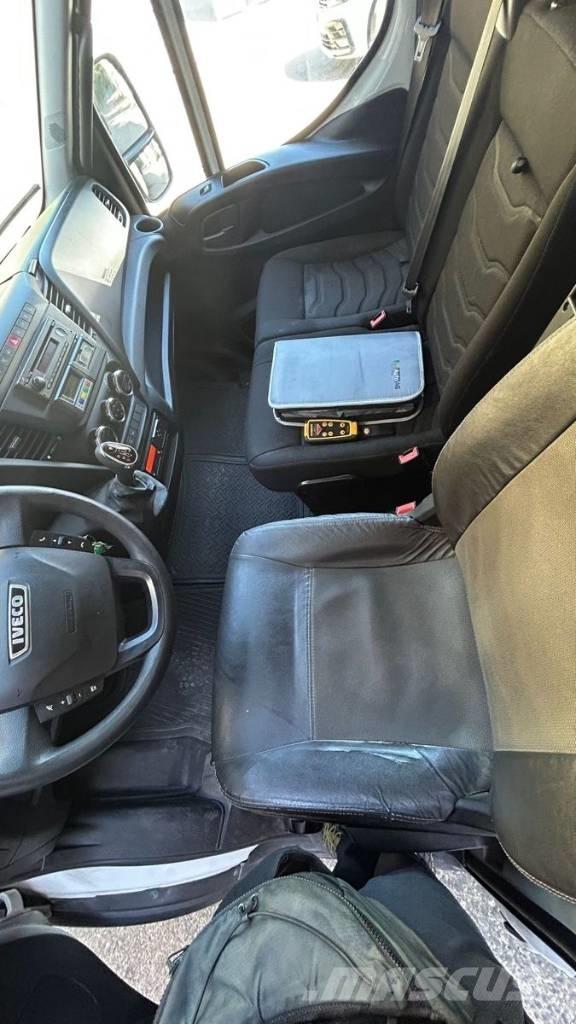 Iveco 70C 17 Kaubikud