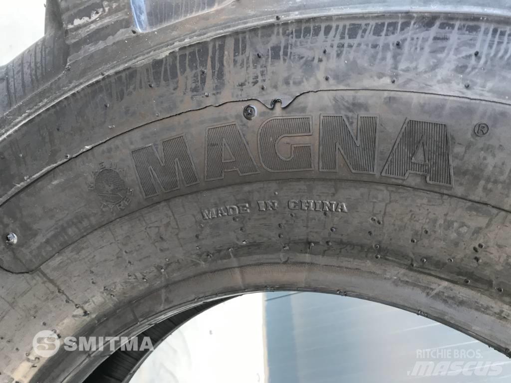  Magna 1400 x 24 Rehvid, rattad ja veljed