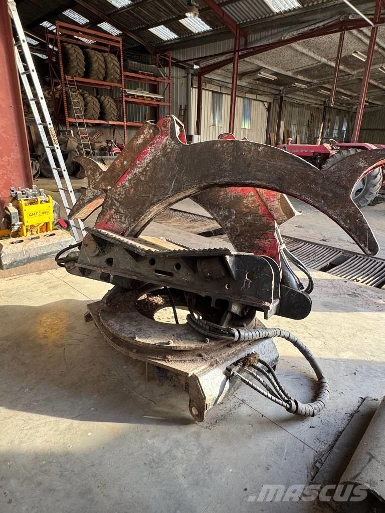 Noe NF210-6R Väljaveotraktorid