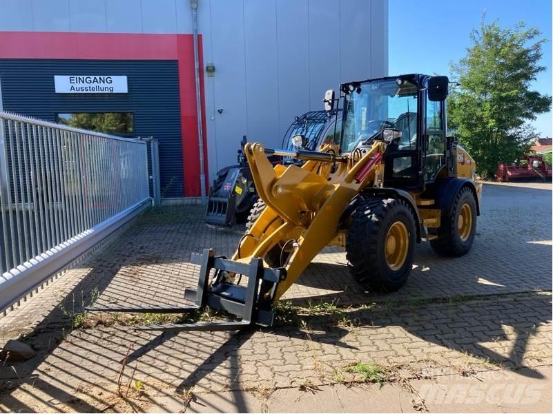 CAT 908 HL Rataslaadurid