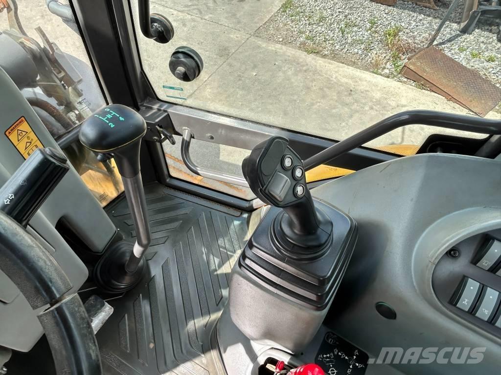 Volvo BL 71 Ekskavaatorlaadurid