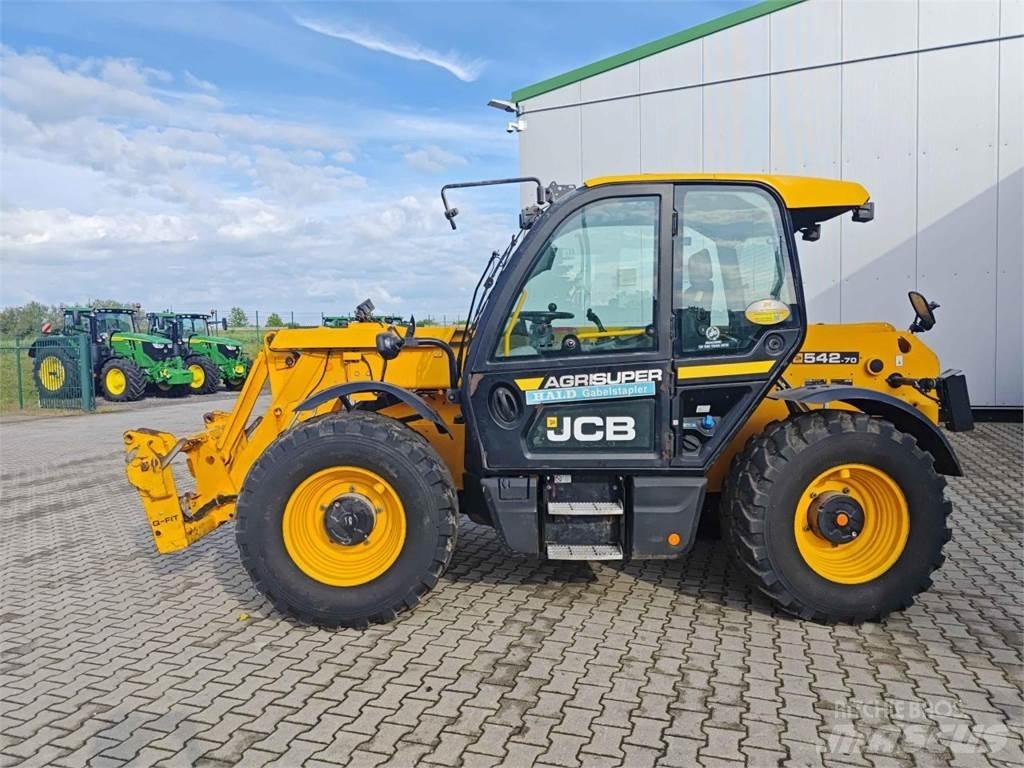 JCB 542-70 Põllumajanduslikud teleskoopkäitlejad
