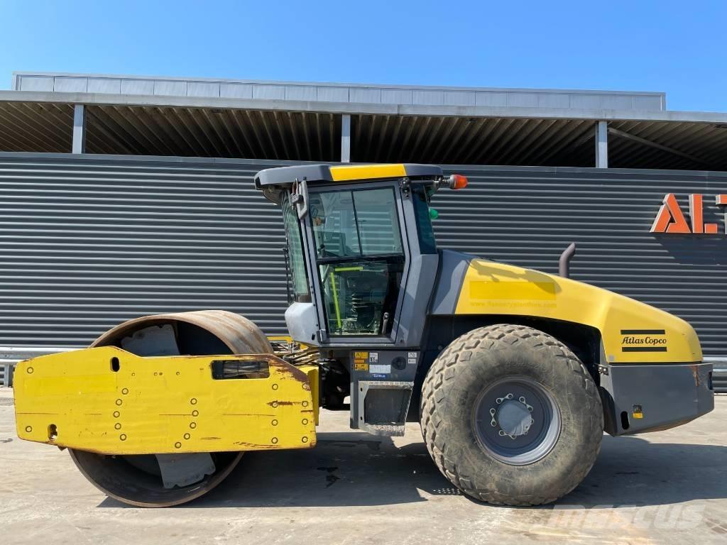 Dynapac CA3500D Ühe trumliga rullid