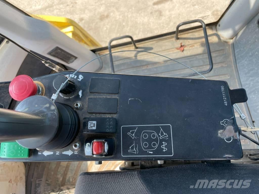 Dynapac CA3500D Ühe trumliga rullid