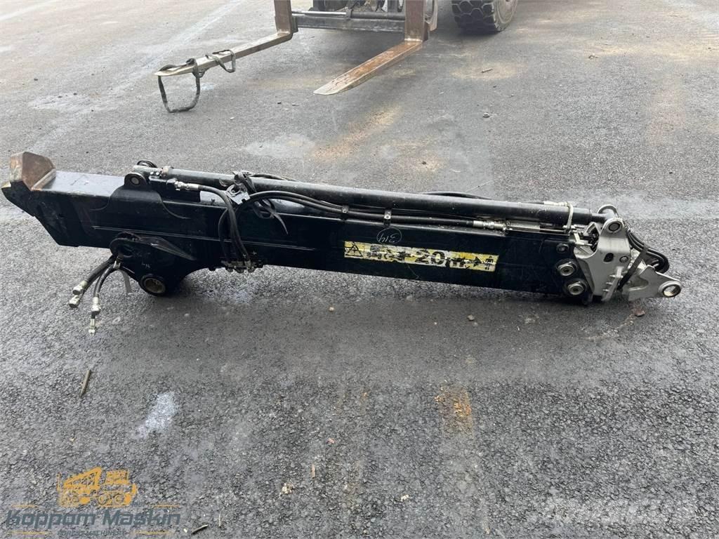 Komatsu 130F Combi Forvarderi kraanad