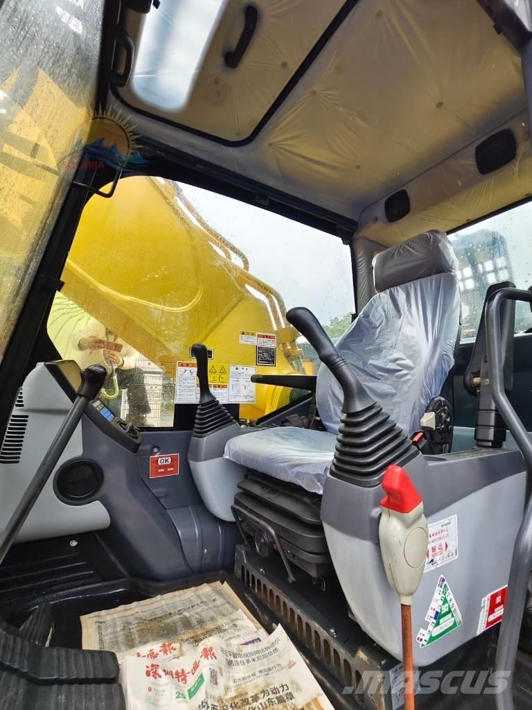 Komatsu PC 400-8 R Roomikekskavaatorid
