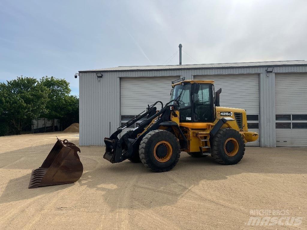 JCB 426 E HT Rataslaadurid