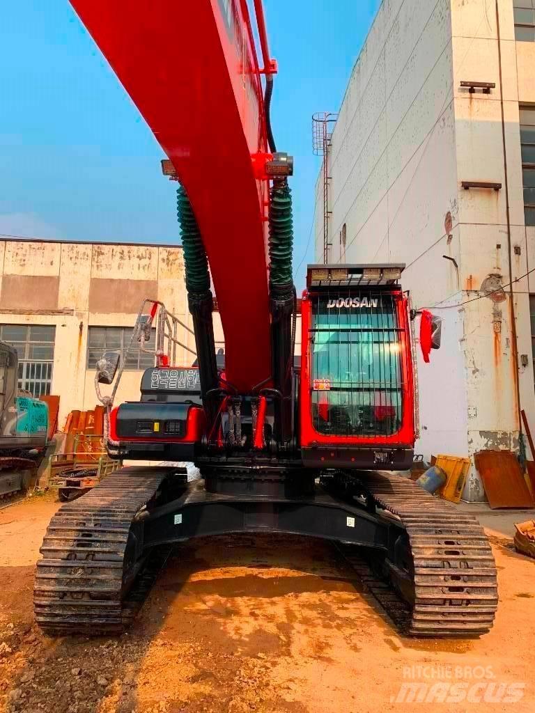 Doosan DX 340 LCA Roomikekskavaatorid