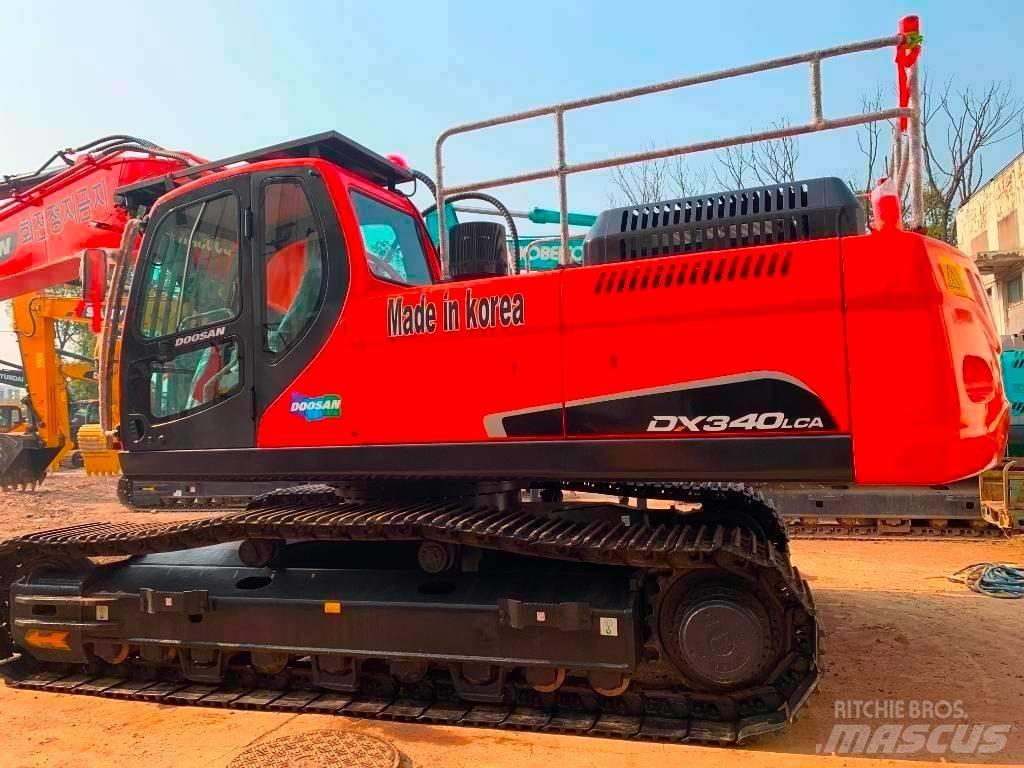 Doosan DX 340 LCA Roomikekskavaatorid