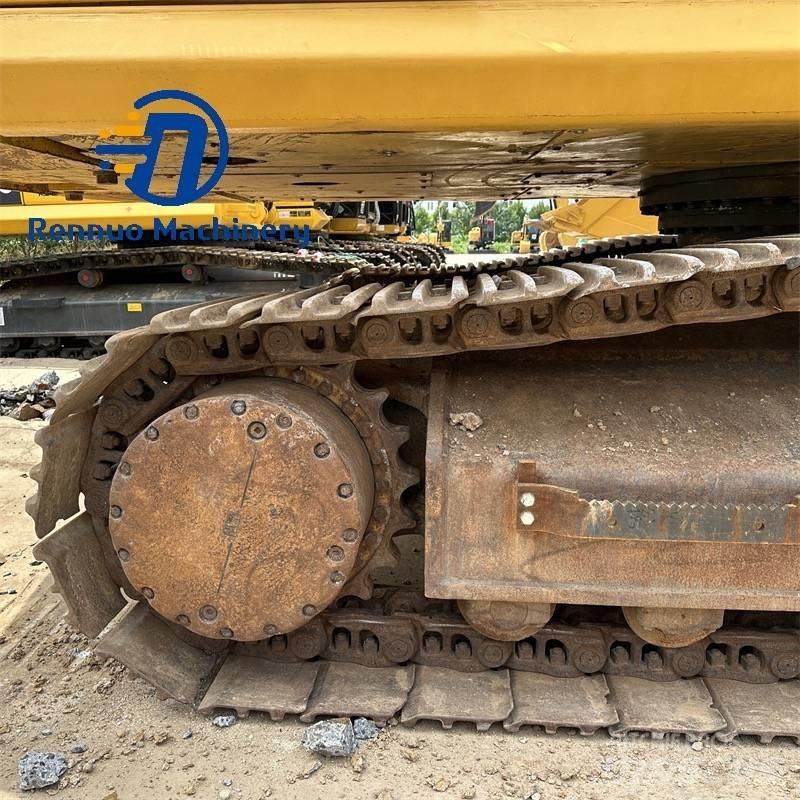 Komatsu PC 400-7 Roomikekskavaatorid