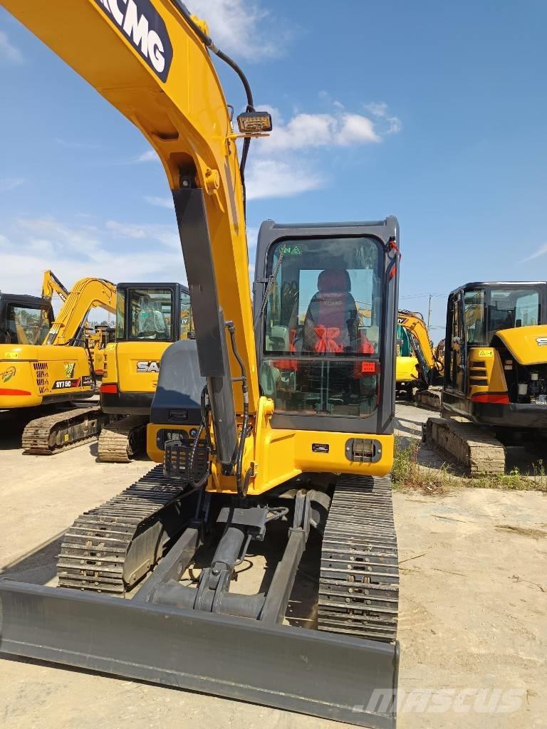 XCMG XE 60 DA Roomikekskavaatorid
