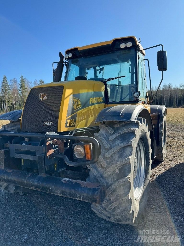 JCB Fastrac 3185 Traktorid