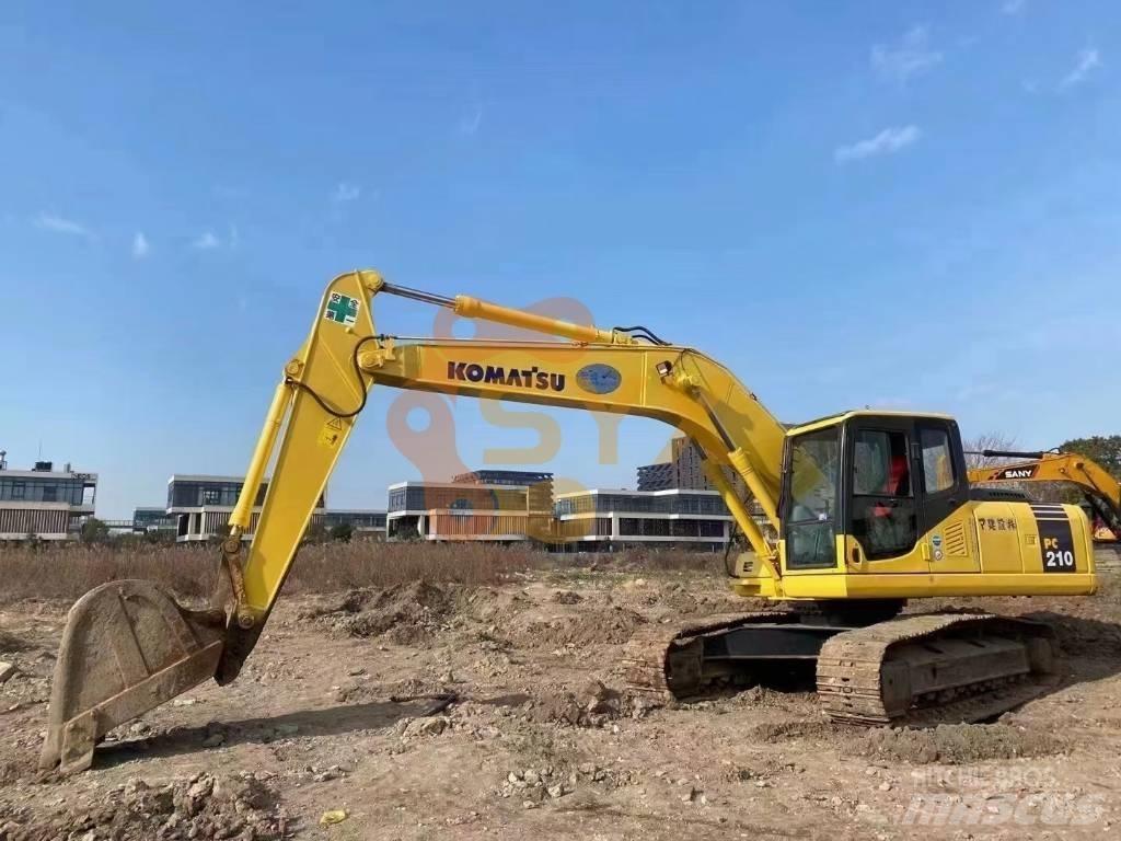 Komatsu PC 210-7 Roomikekskavaatorid