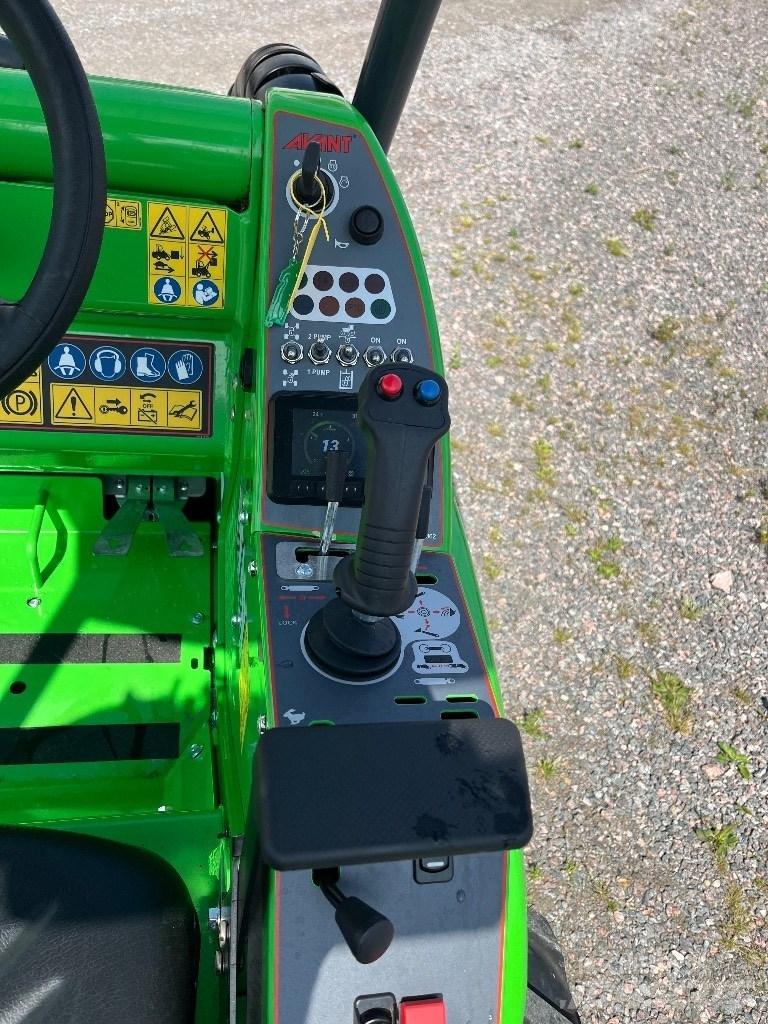 Avant 528 Mitmeotstarbelised laadurid