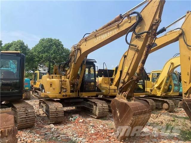 CAT 313C Roomikekskavaatorid