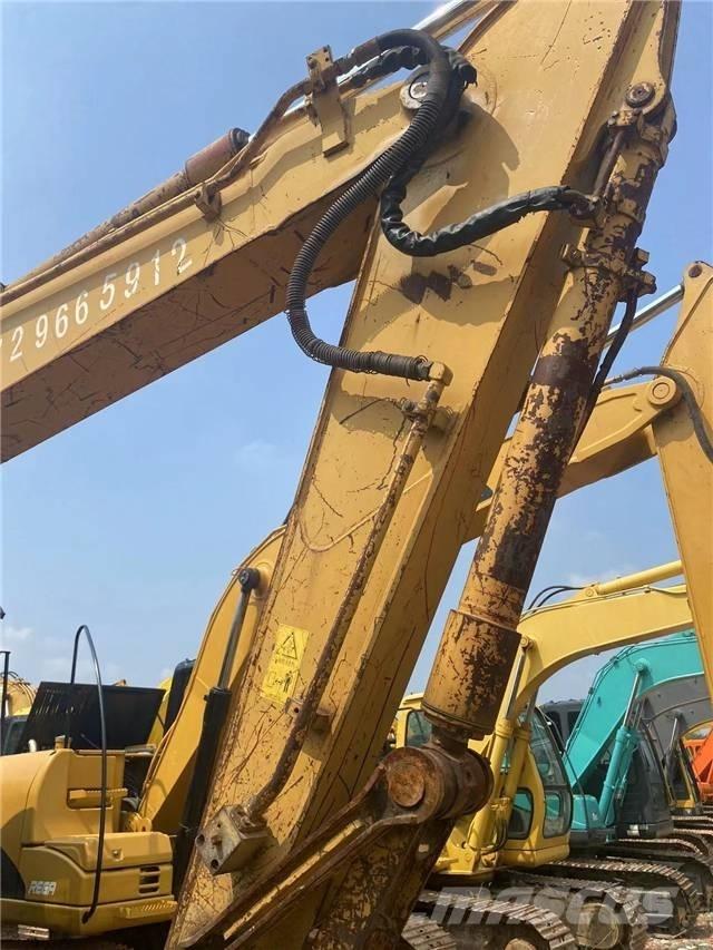 CAT 313C Roomikekskavaatorid