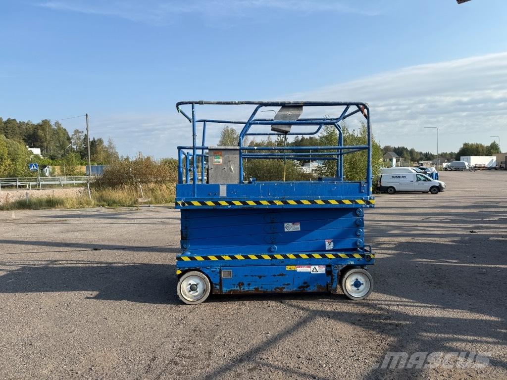 UpRight X32N Käärtõstukid