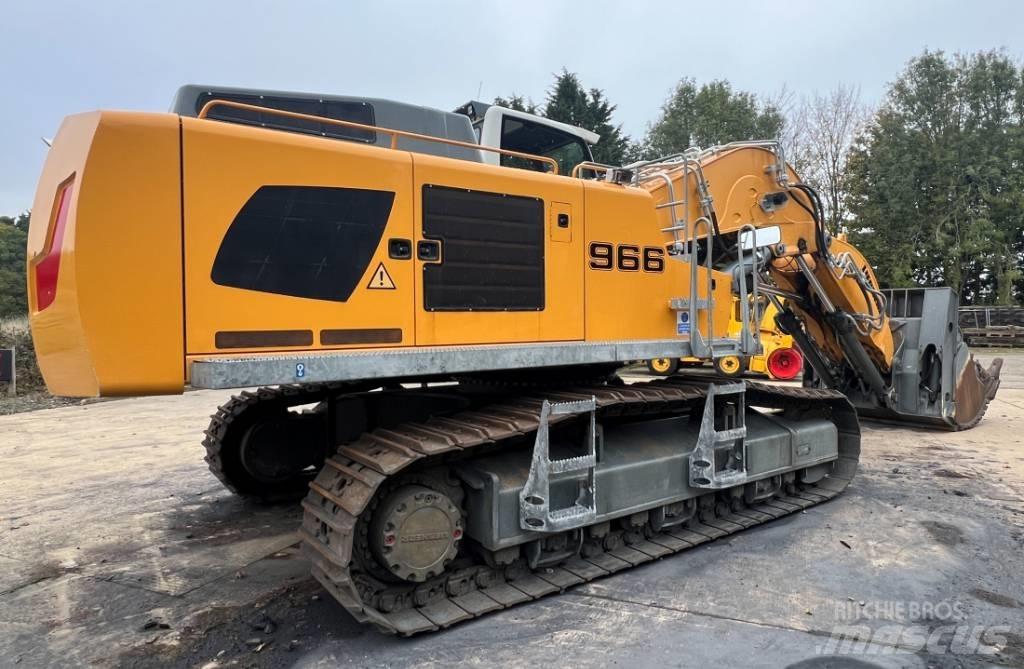 Liebherr R 966 HD Roomikekskavaatorid