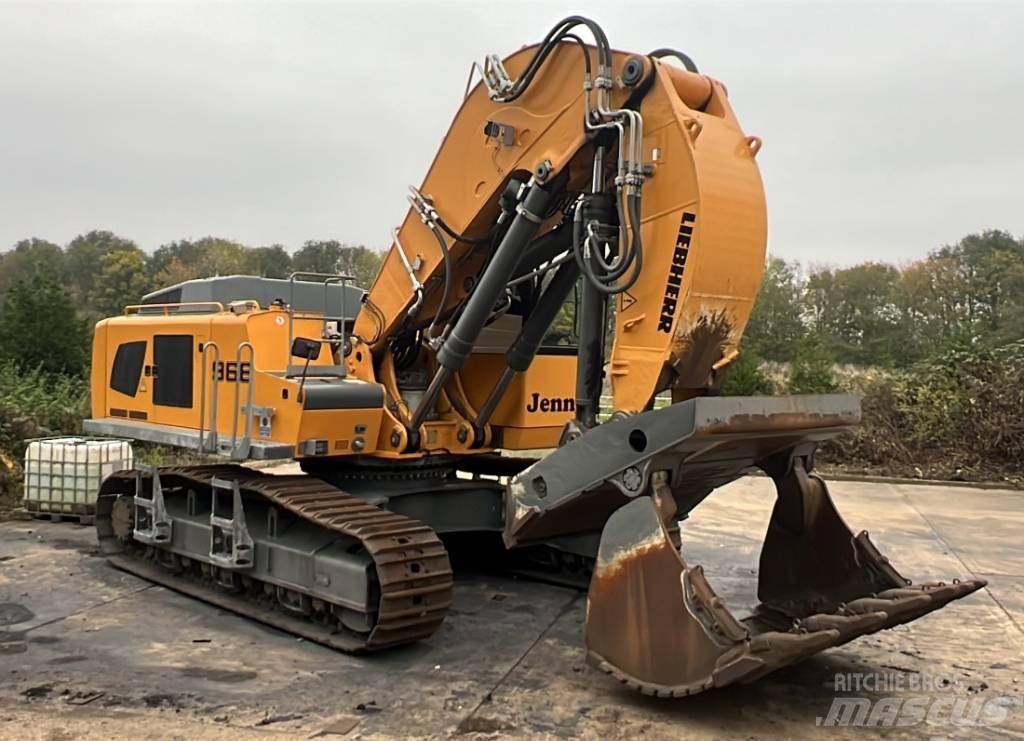 Liebherr R 966 HD Roomikekskavaatorid