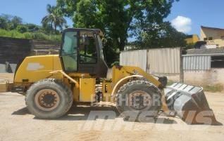 New Holland 12 D Rataslaadurid