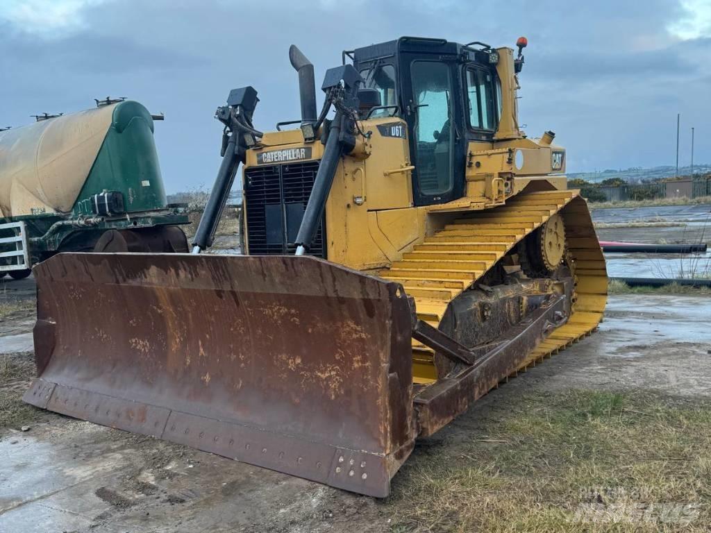 CAT D 6 T LGP Buldooserid